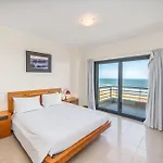 Wave House Портиман